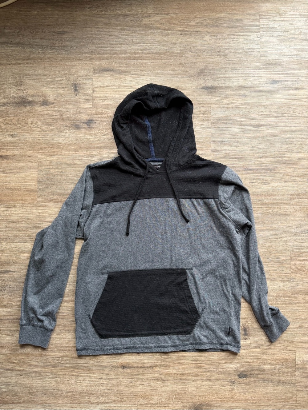 Hooded Long Sleeve Sweatshirt